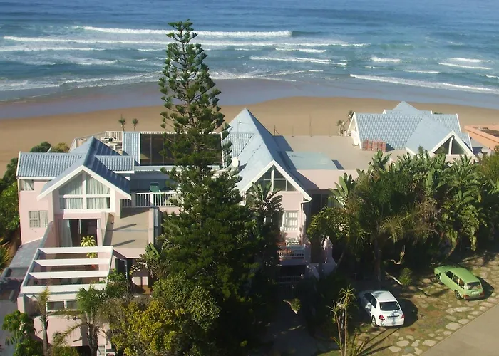 4 star hotel: The Pink Lodge On The Beach
